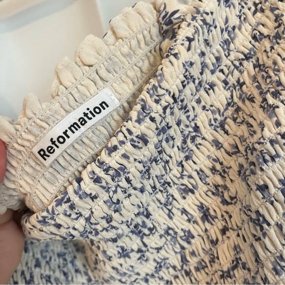 Reformation Top - Picture 2 of 2